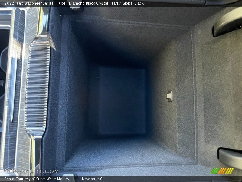 Diamond Black Crystal Pearl / Global Black 2022 Jeep Wagoneer Series III 4x4