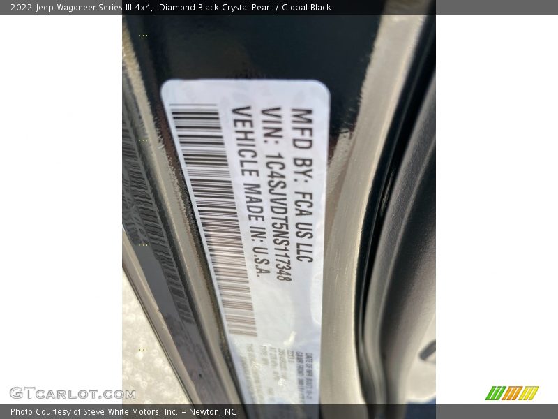Diamond Black Crystal Pearl / Global Black 2022 Jeep Wagoneer Series III 4x4