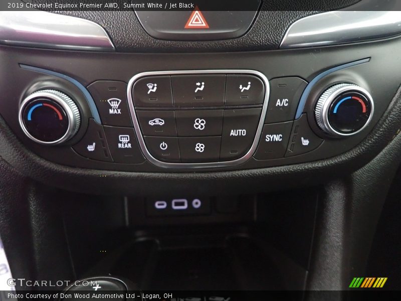 Summit White / Jet Black 2019 Chevrolet Equinox Premier AWD
