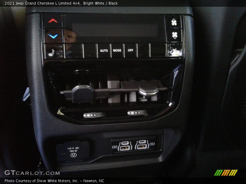 Bright White / Black 2021 Jeep Grand Cherokee L Limited 4x4