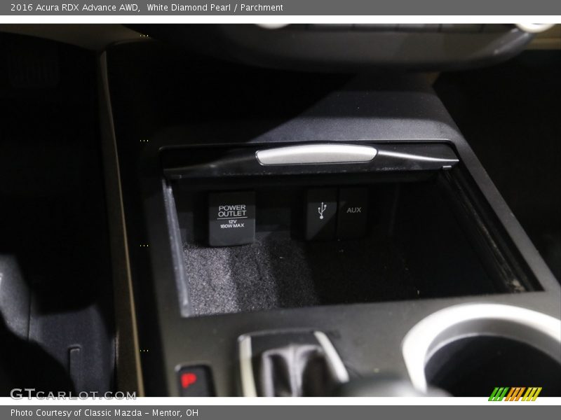White Diamond Pearl / Parchment 2016 Acura RDX Advance AWD