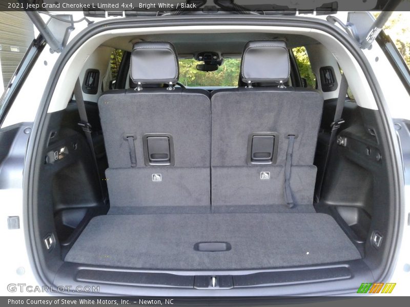 Bright White / Black 2021 Jeep Grand Cherokee L Limited 4x4