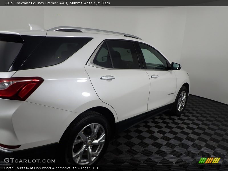 Summit White / Jet Black 2019 Chevrolet Equinox Premier AWD