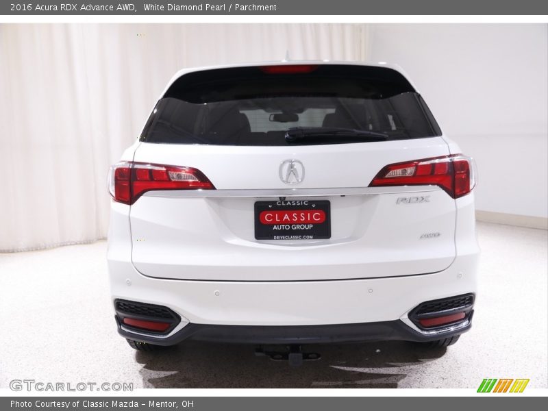 White Diamond Pearl / Parchment 2016 Acura RDX Advance AWD