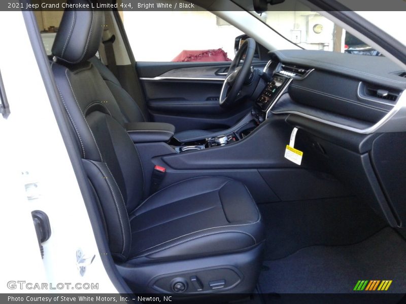 Bright White / Black 2021 Jeep Grand Cherokee L Limited 4x4