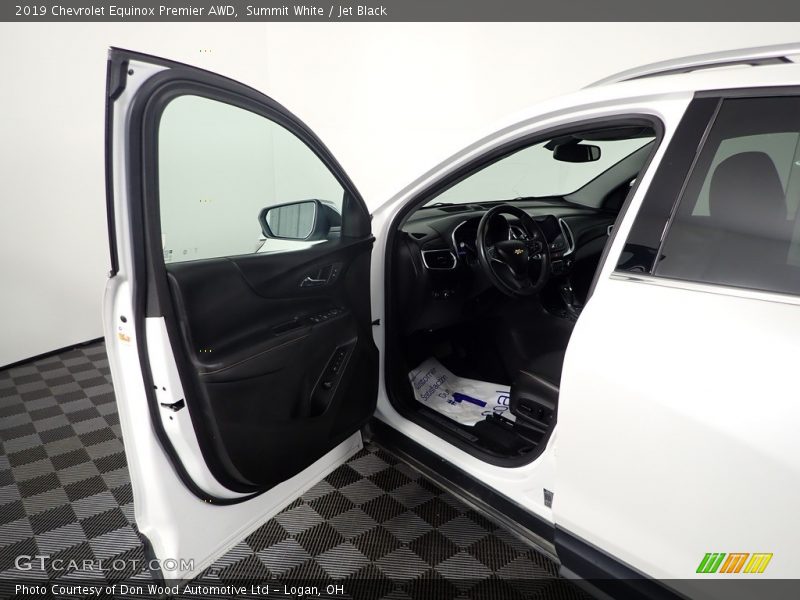 Summit White / Jet Black 2019 Chevrolet Equinox Premier AWD