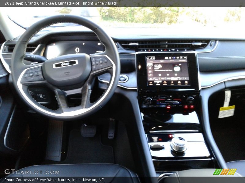 Bright White / Black 2021 Jeep Grand Cherokee L Limited 4x4