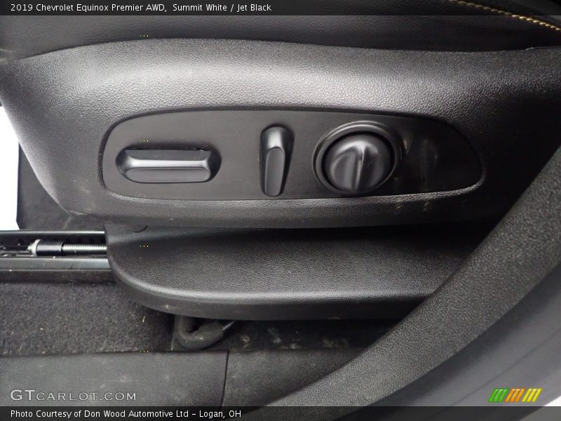 Summit White / Jet Black 2019 Chevrolet Equinox Premier AWD