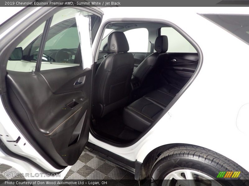 Summit White / Jet Black 2019 Chevrolet Equinox Premier AWD