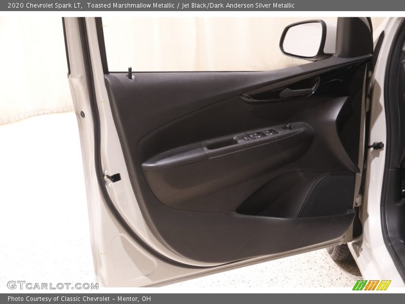 Toasted Marshmallow Metallic / Jet Black/Dark Anderson Silver Metallic 2020 Chevrolet Spark LT