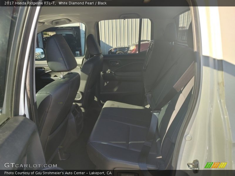 White Diamond Pearl / Black 2017 Honda Ridgeline RTL-T