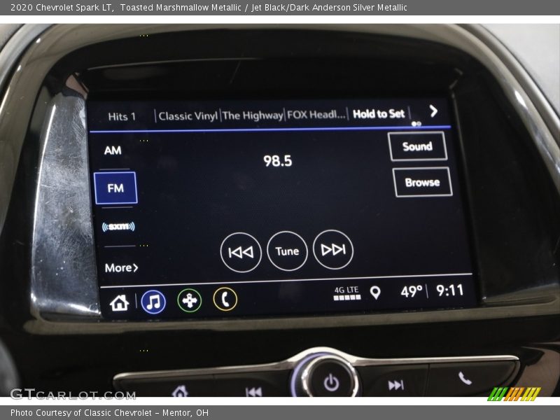 Toasted Marshmallow Metallic / Jet Black/Dark Anderson Silver Metallic 2020 Chevrolet Spark LT