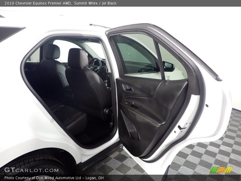 Summit White / Jet Black 2019 Chevrolet Equinox Premier AWD