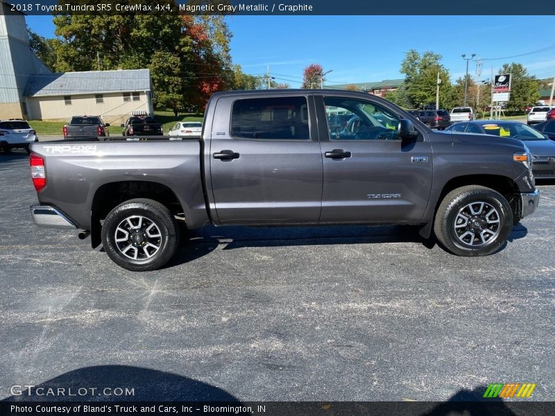 Magnetic Gray Metallic / Graphite 2018 Toyota Tundra SR5 CrewMax 4x4