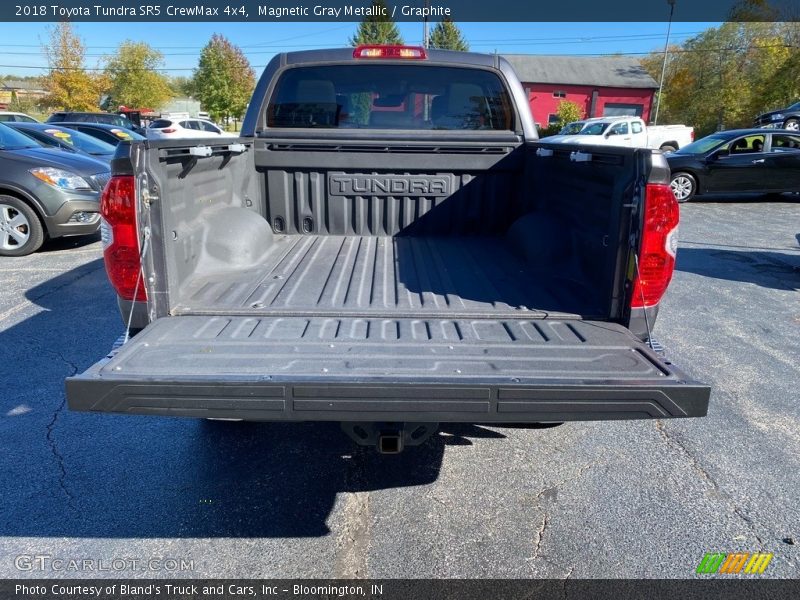 Magnetic Gray Metallic / Graphite 2018 Toyota Tundra SR5 CrewMax 4x4