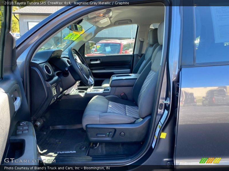 Magnetic Gray Metallic / Graphite 2018 Toyota Tundra SR5 CrewMax 4x4