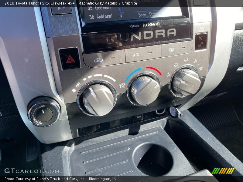 Magnetic Gray Metallic / Graphite 2018 Toyota Tundra SR5 CrewMax 4x4