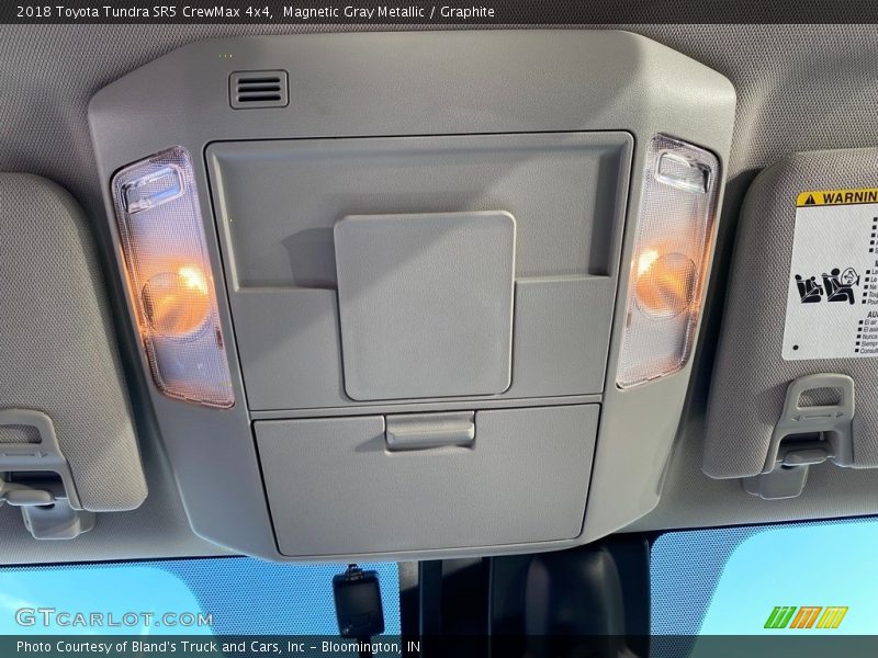 Magnetic Gray Metallic / Graphite 2018 Toyota Tundra SR5 CrewMax 4x4