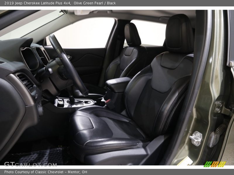 Olive Green Pearl / Black 2019 Jeep Cherokee Latitude Plus 4x4