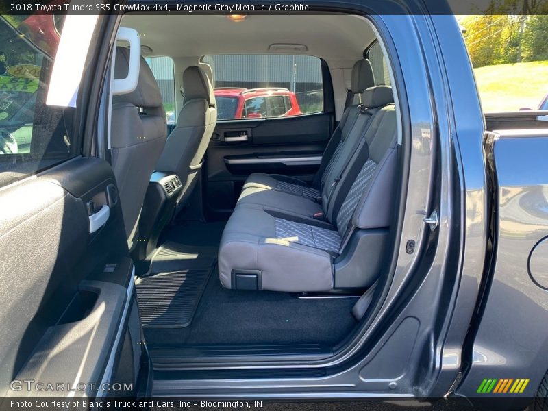 Magnetic Gray Metallic / Graphite 2018 Toyota Tundra SR5 CrewMax 4x4