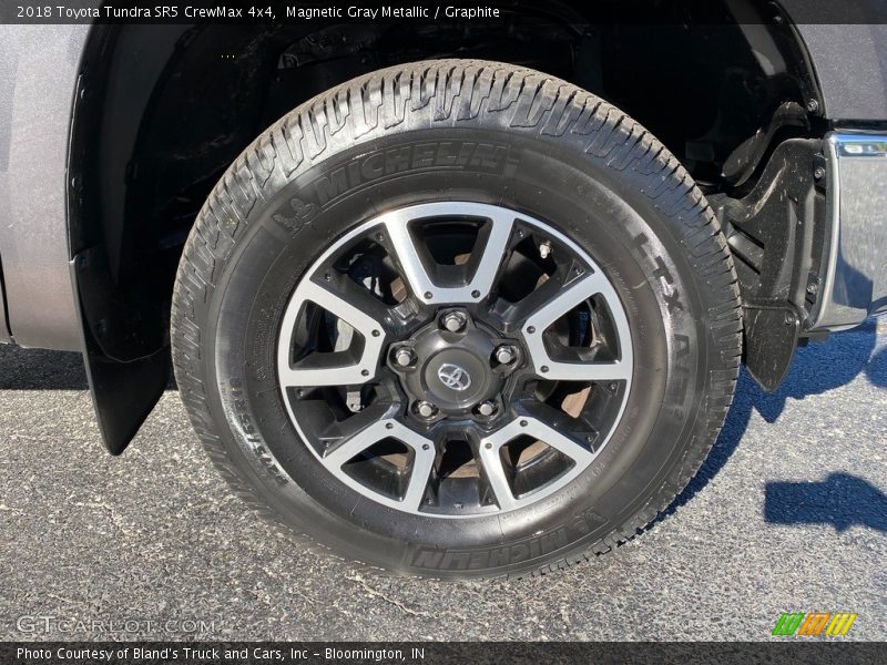 Magnetic Gray Metallic / Graphite 2018 Toyota Tundra SR5 CrewMax 4x4
