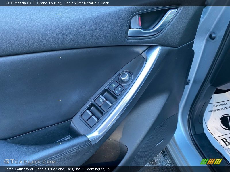 Sonic Silver Metallic / Black 2016 Mazda CX-5 Grand Touring