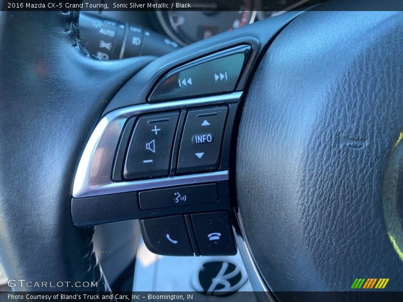 Sonic Silver Metallic / Black 2016 Mazda CX-5 Grand Touring