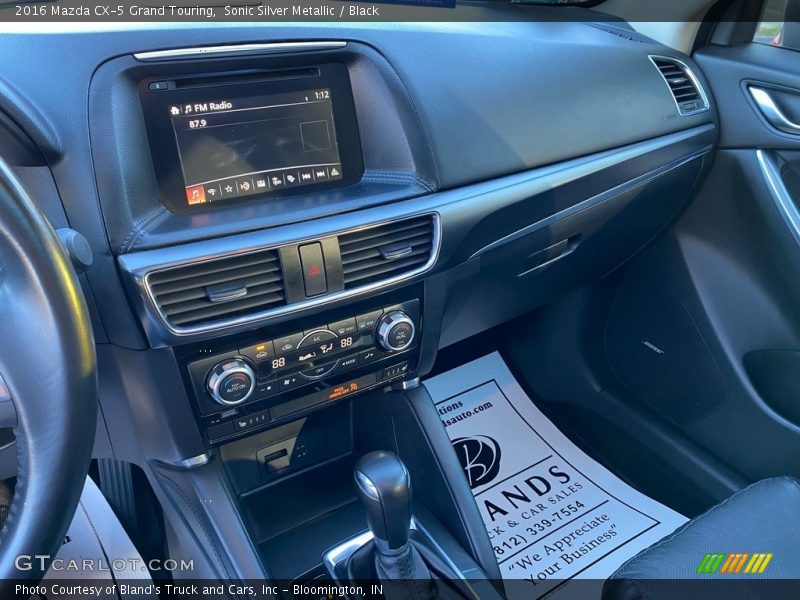 Sonic Silver Metallic / Black 2016 Mazda CX-5 Grand Touring