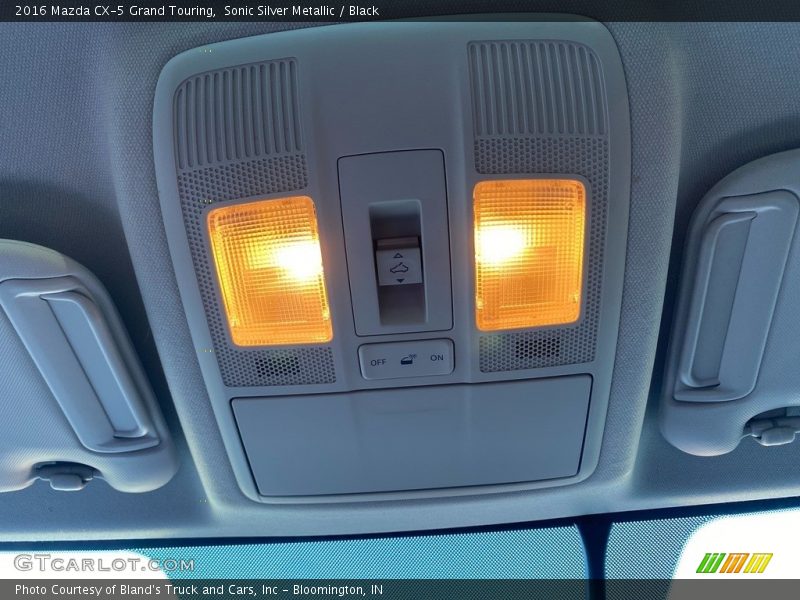 Sonic Silver Metallic / Black 2016 Mazda CX-5 Grand Touring