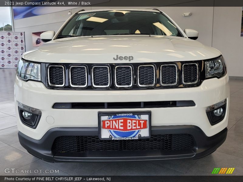 White / Black 2021 Jeep Compass Latitude 4x4