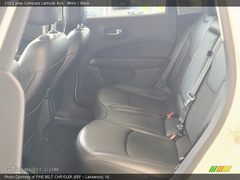 White / Black 2021 Jeep Compass Latitude 4x4
