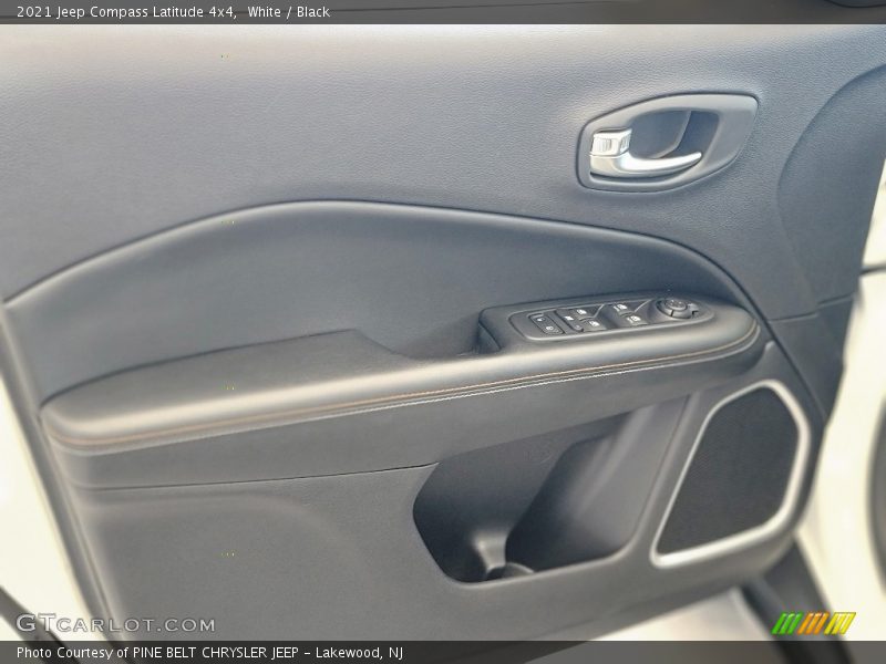 White / Black 2021 Jeep Compass Latitude 4x4
