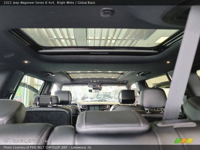 Sunroof of 2022 Wagoneer Series III 4x4