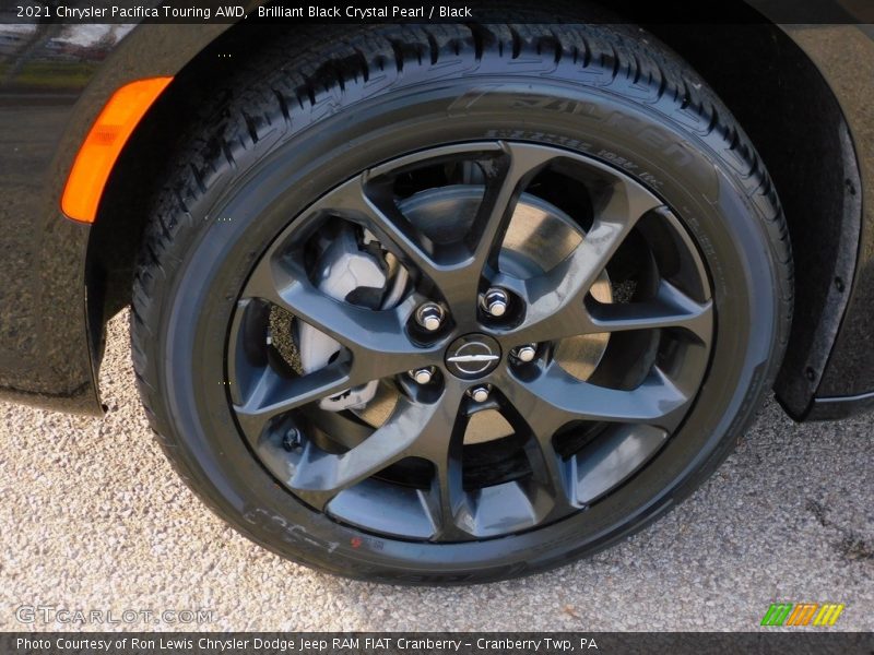 2021 Pacifica Touring AWD Wheel