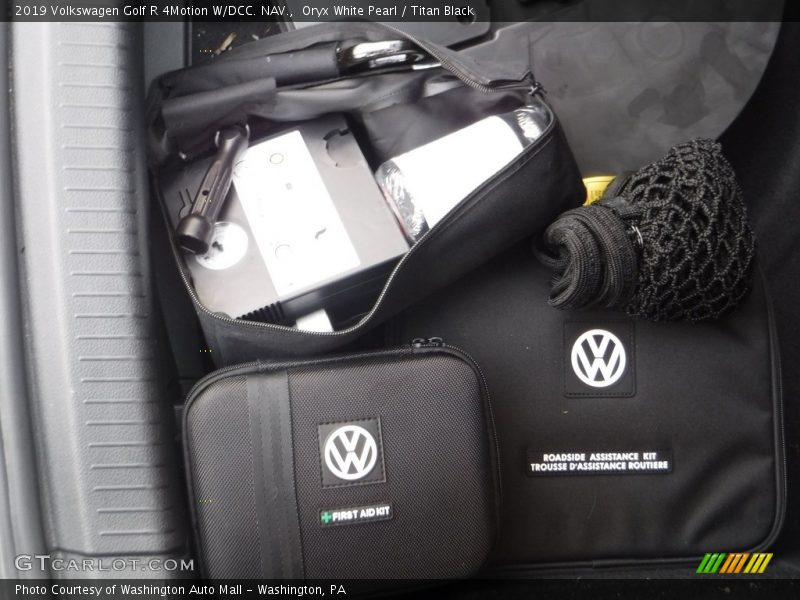 Oryx White Pearl / Titan Black 2019 Volkswagen Golf R 4Motion W/DCC. NAV.