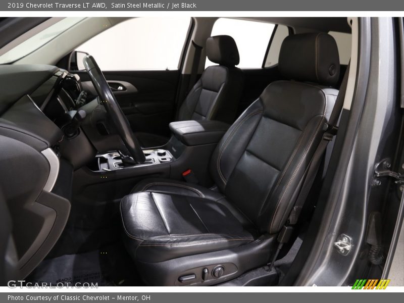 Satin Steel Metallic / Jet Black 2019 Chevrolet Traverse LT AWD