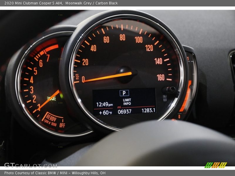 Moonwalk Grey / Carbon Black 2020 Mini Clubman Cooper S All4