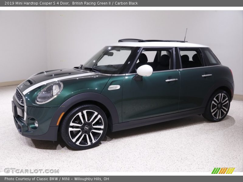British Racing Green II / Carbon Black 2019 Mini Hardtop Cooper S 4 Door