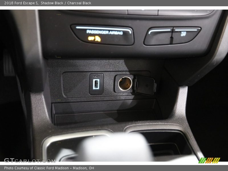 Shadow Black / Charcoal Black 2018 Ford Escape S