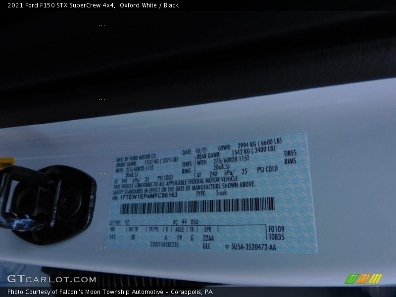 Oxford White / Black 2021 Ford F150 STX SuperCrew 4x4
