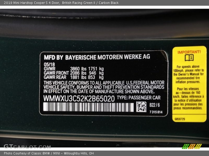 British Racing Green II / Carbon Black 2019 Mini Hardtop Cooper S 4 Door