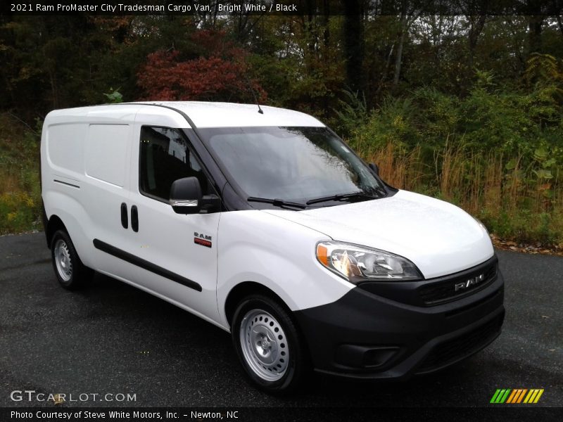 Front 3/4 View of 2021 ProMaster City Tradesman Cargo Van