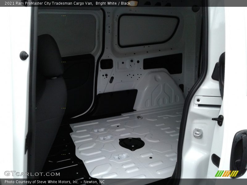 Bright White / Black 2021 Ram ProMaster City Tradesman Cargo Van