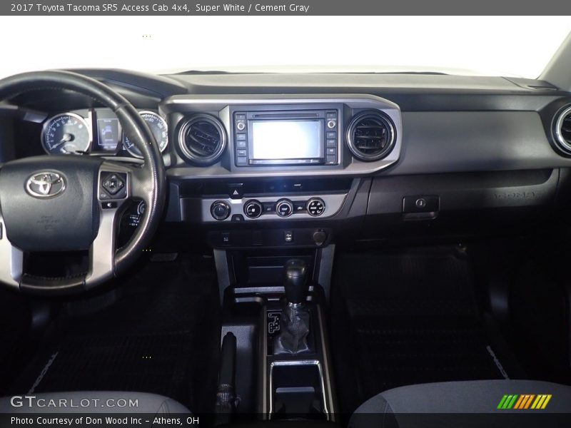 Super White / Cement Gray 2017 Toyota Tacoma SR5 Access Cab 4x4