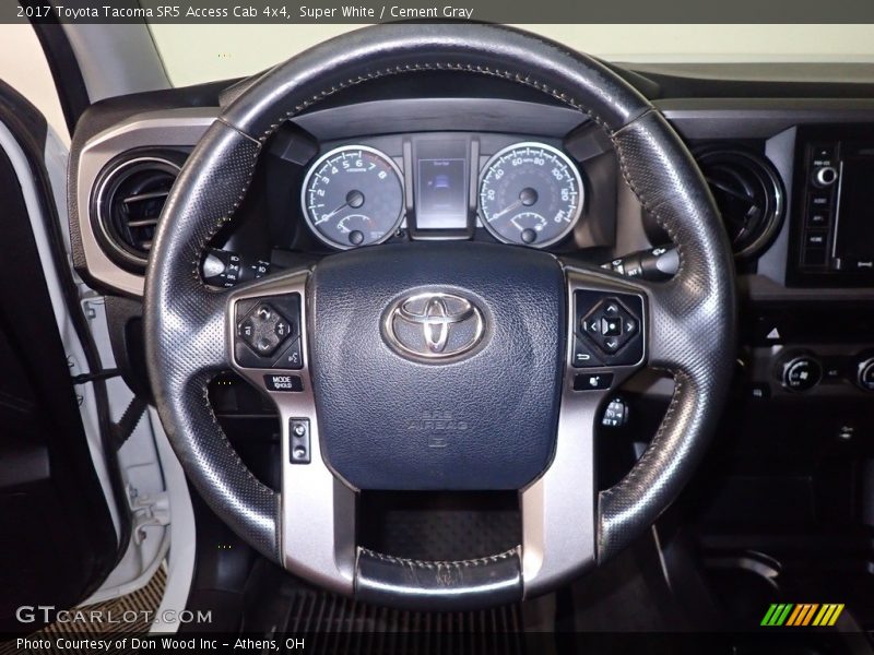 Super White / Cement Gray 2017 Toyota Tacoma SR5 Access Cab 4x4