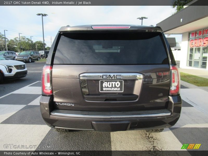 Iridium Metallic / Jet Black 2017 GMC Yukon Denali 4WD