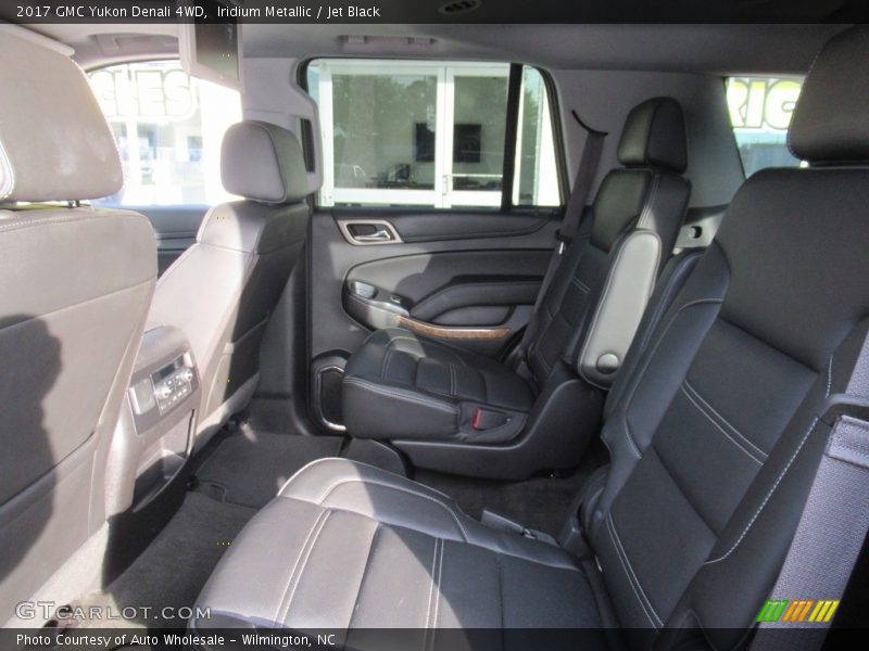 Iridium Metallic / Jet Black 2017 GMC Yukon Denali 4WD