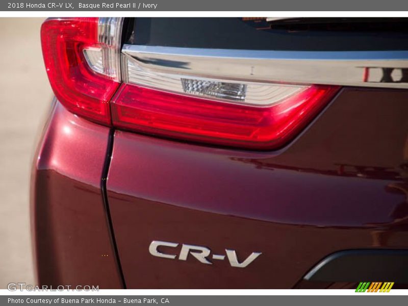 Basque Red Pearl II / Ivory 2018 Honda CR-V LX