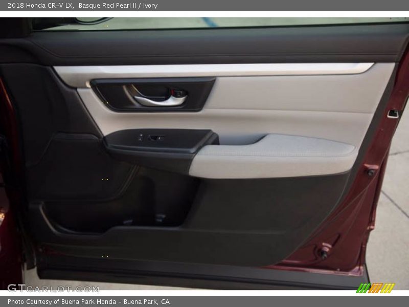 Basque Red Pearl II / Ivory 2018 Honda CR-V LX