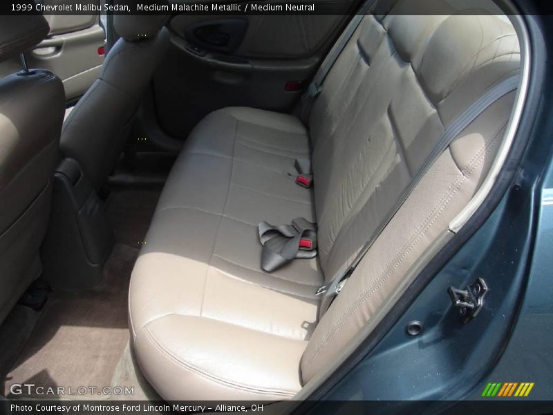 Medium Malachite Metallic / Medium Neutral 1999 Chevrolet Malibu Sedan